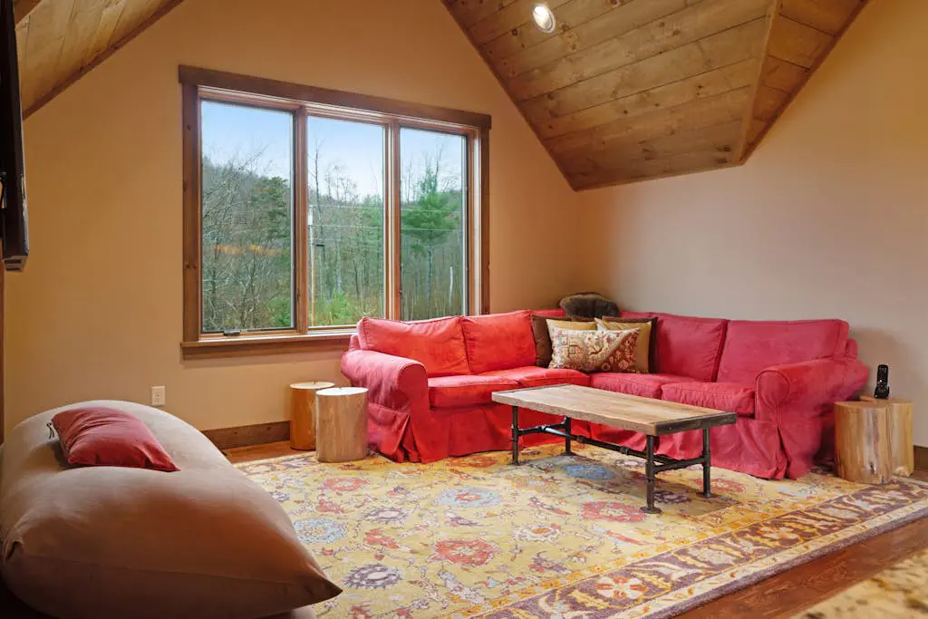 Mountain Estate Family Getaway
