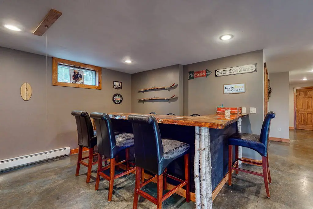 Thunder Ridge Lodge