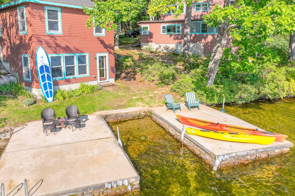 Naples Lakefront Retreat | Private Beach, Dock & Kayaks | Family + Dog friendly