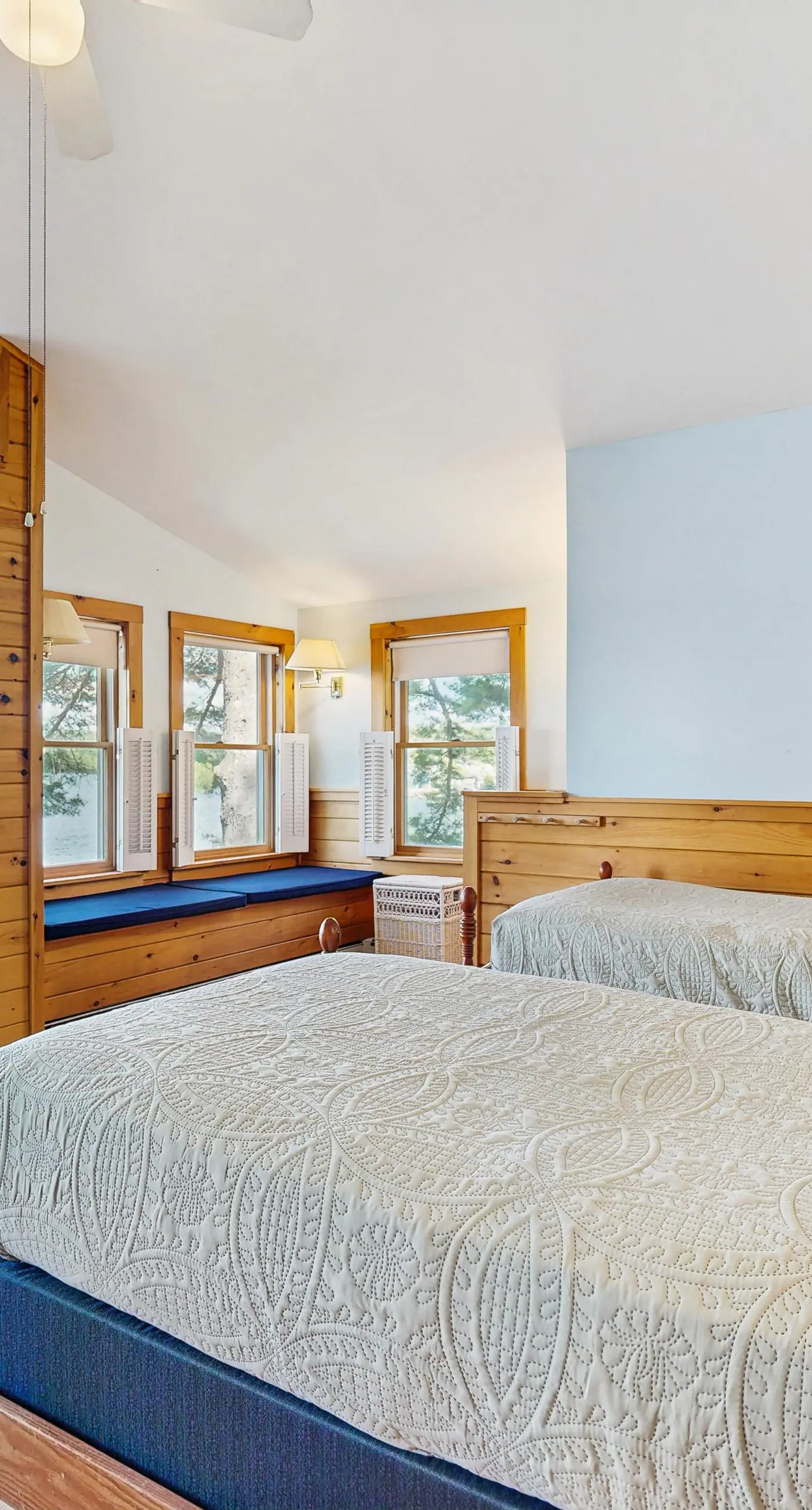 Lakefront Retreat