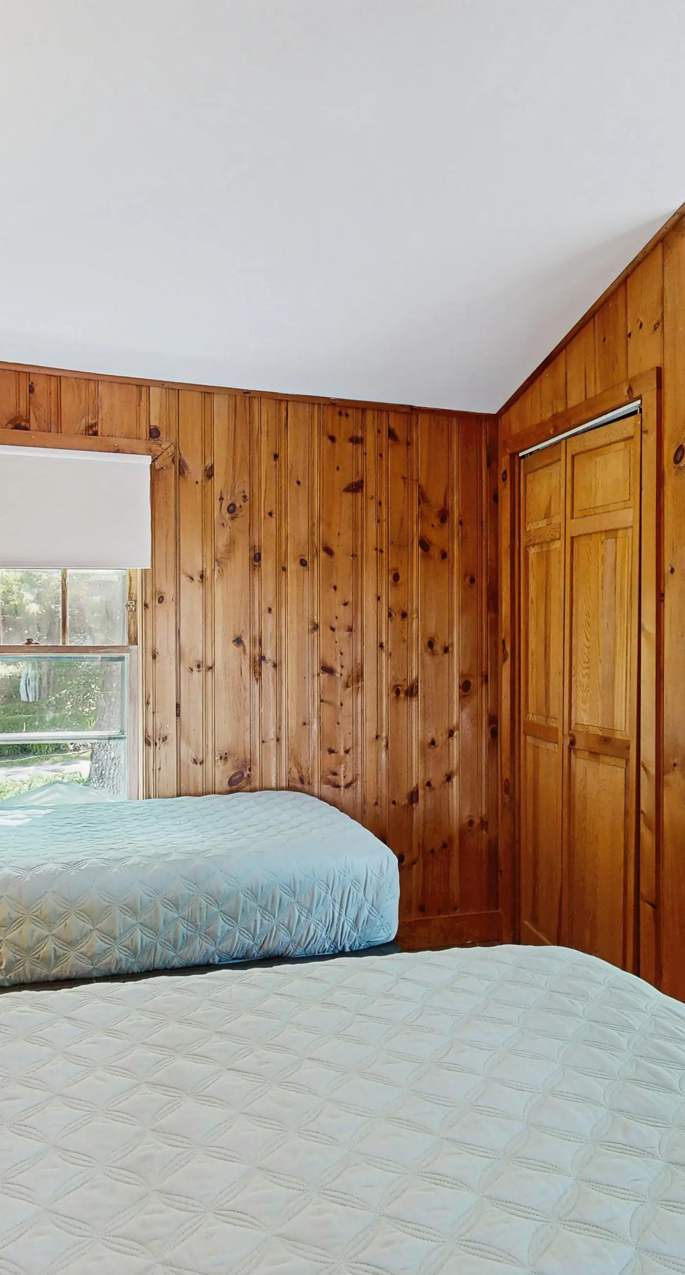 Lakefront Retreat