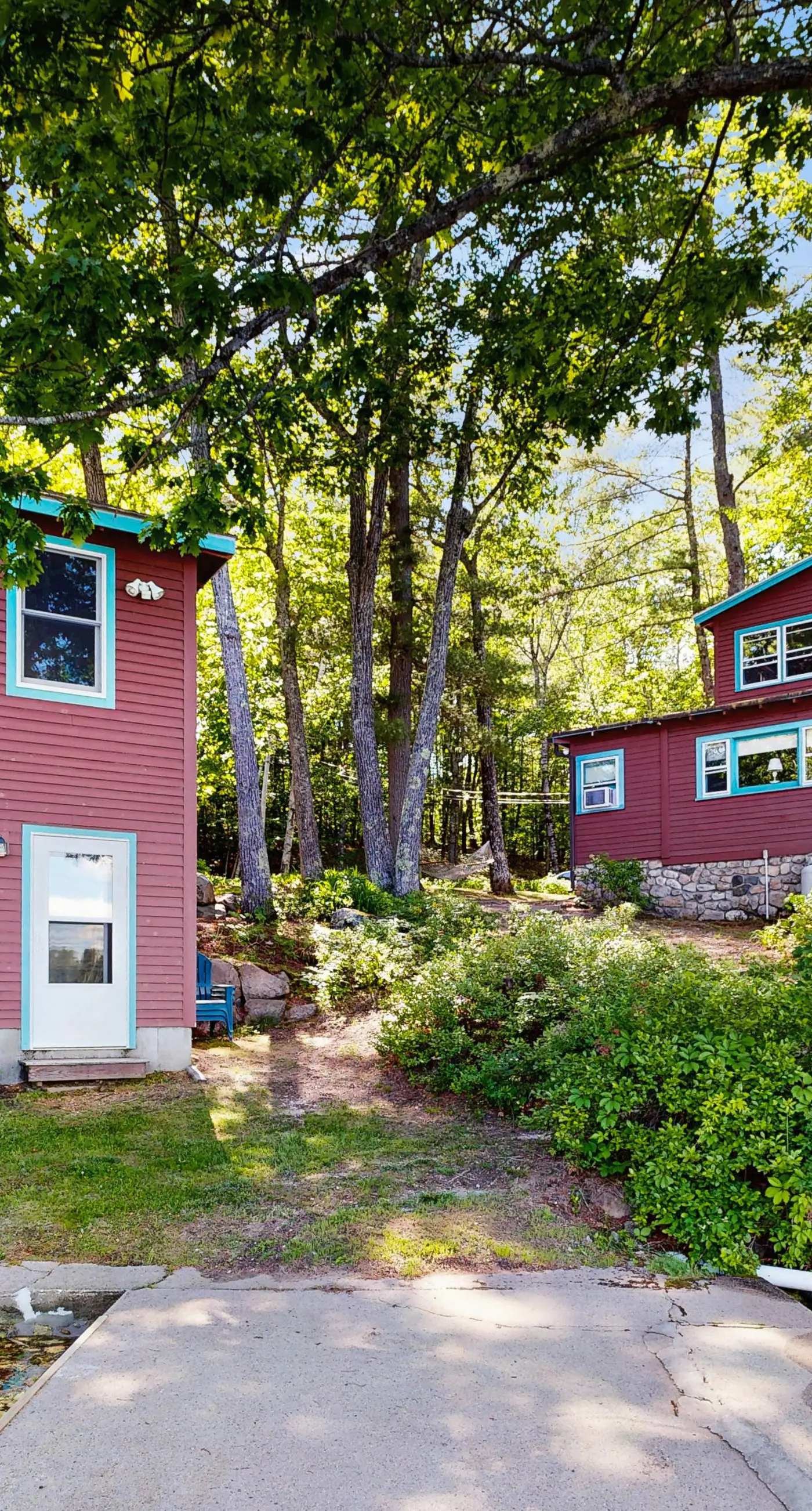 Lakefront Retreat