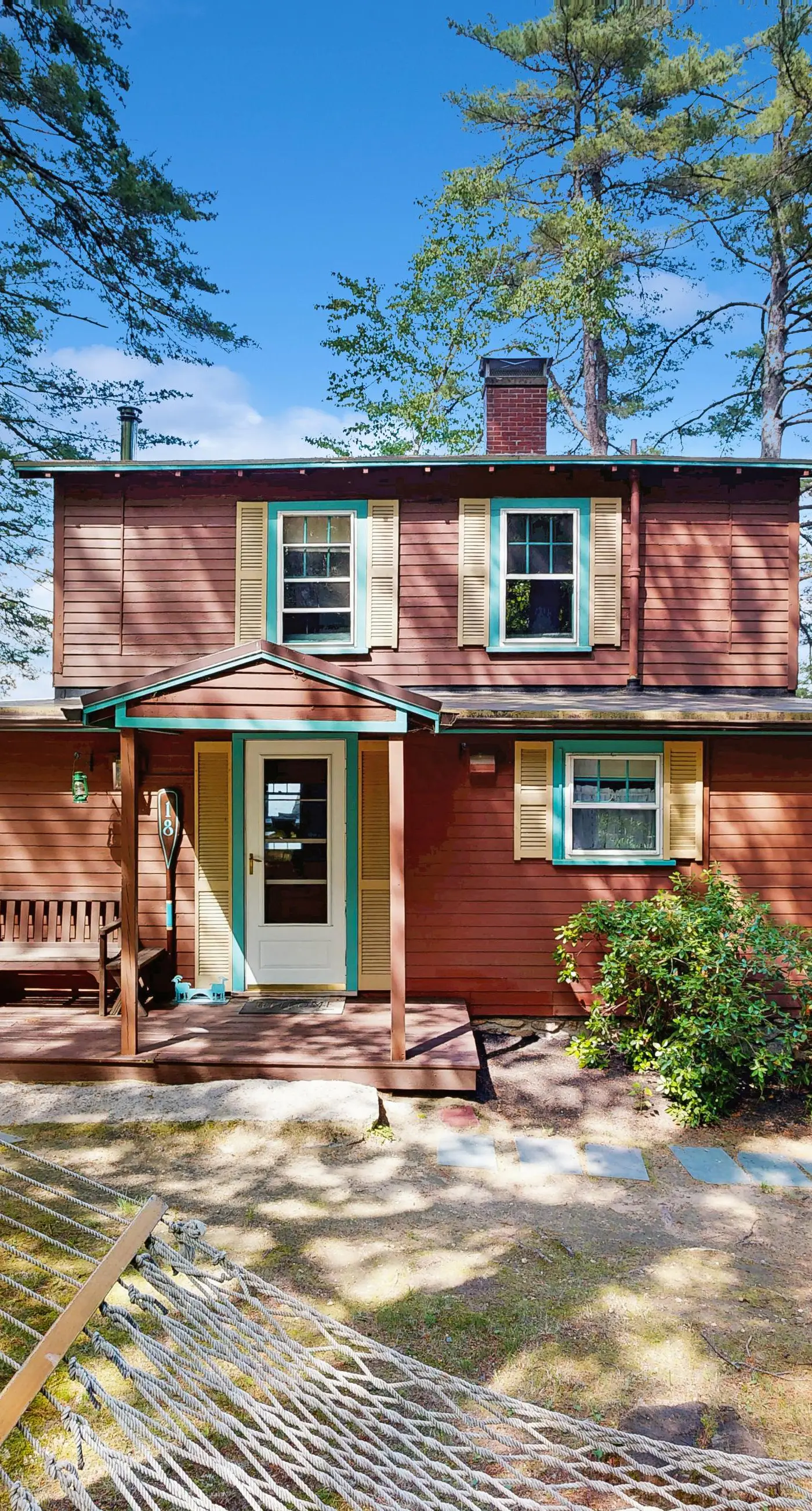 Lakefront Retreat