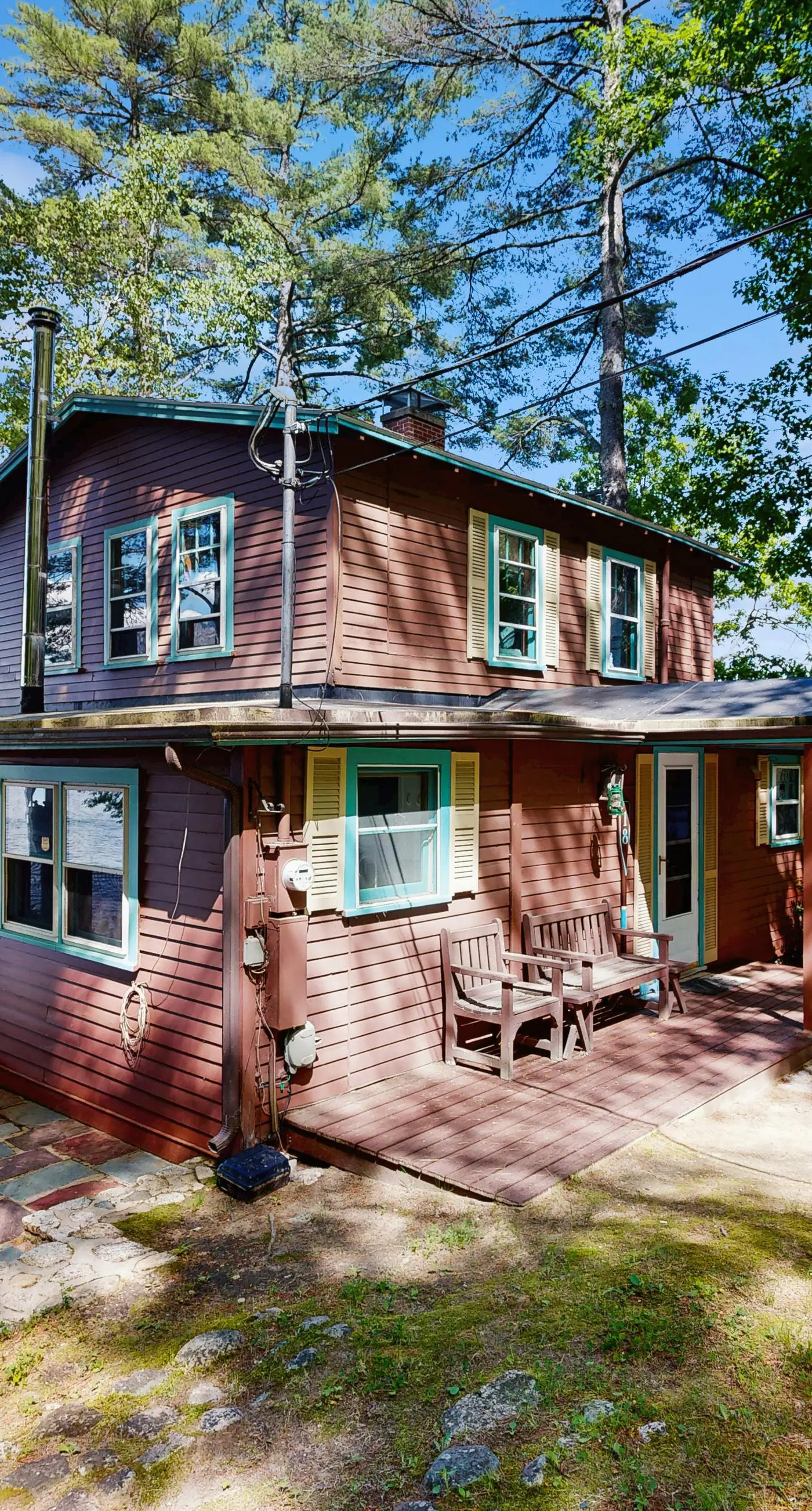 Lakefront Retreat