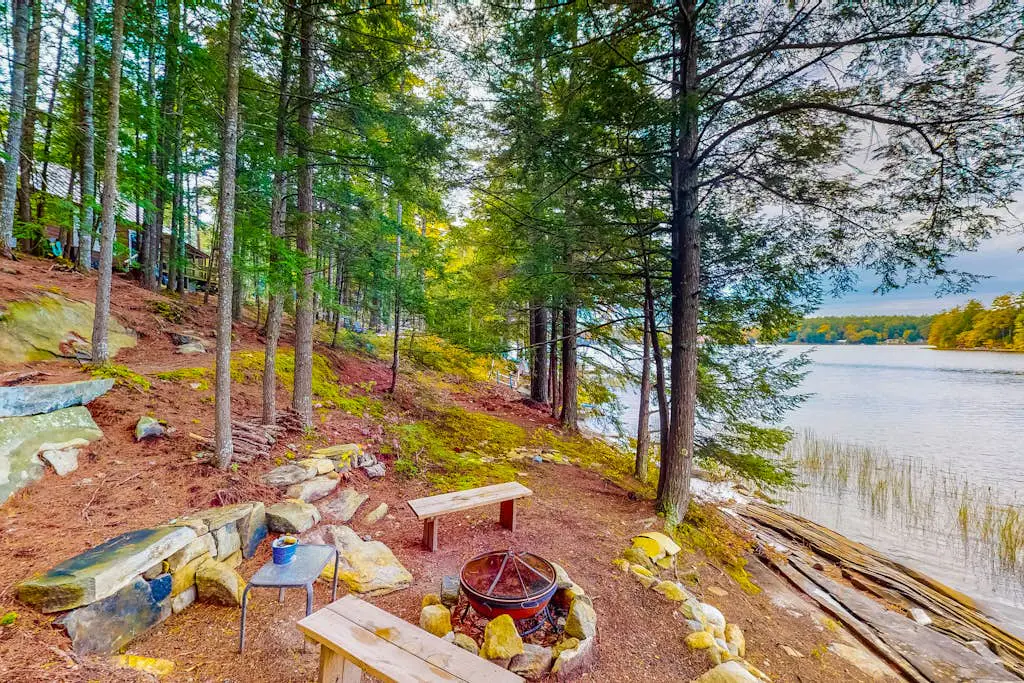 Camp Loon a Tic