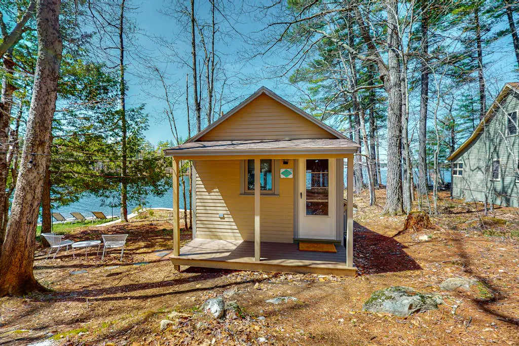 Waterfront Writer's Retreat