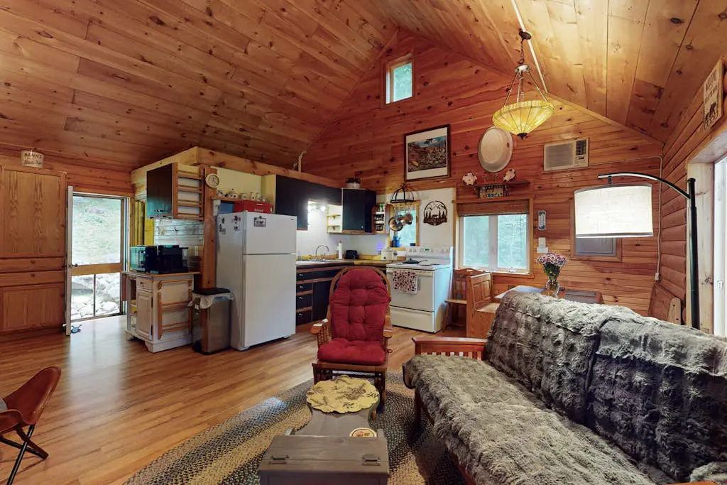Hemlock Ridge Retreat