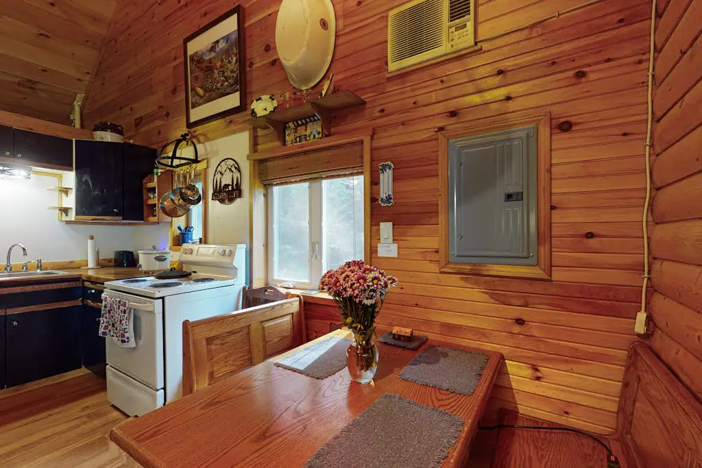 Hemlock Ridge Retreat