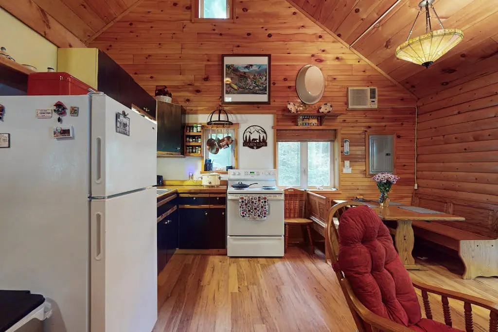 Hemlock Ridge Retreat