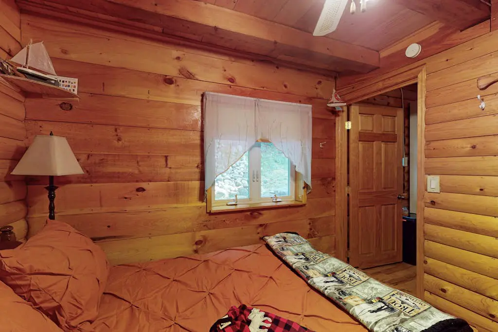 Hemlock Ridge Retreat