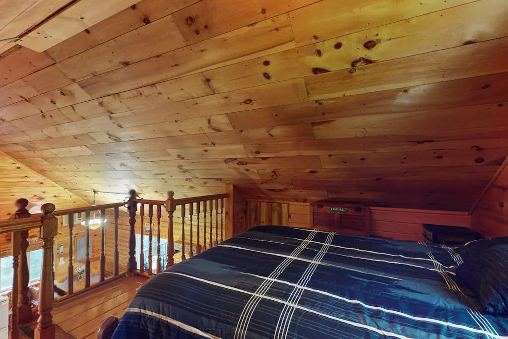 Hemlock Ridge Retreat