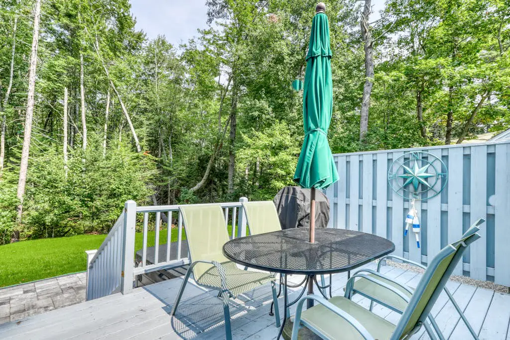 Kennebunk Family Cottage With Crib
