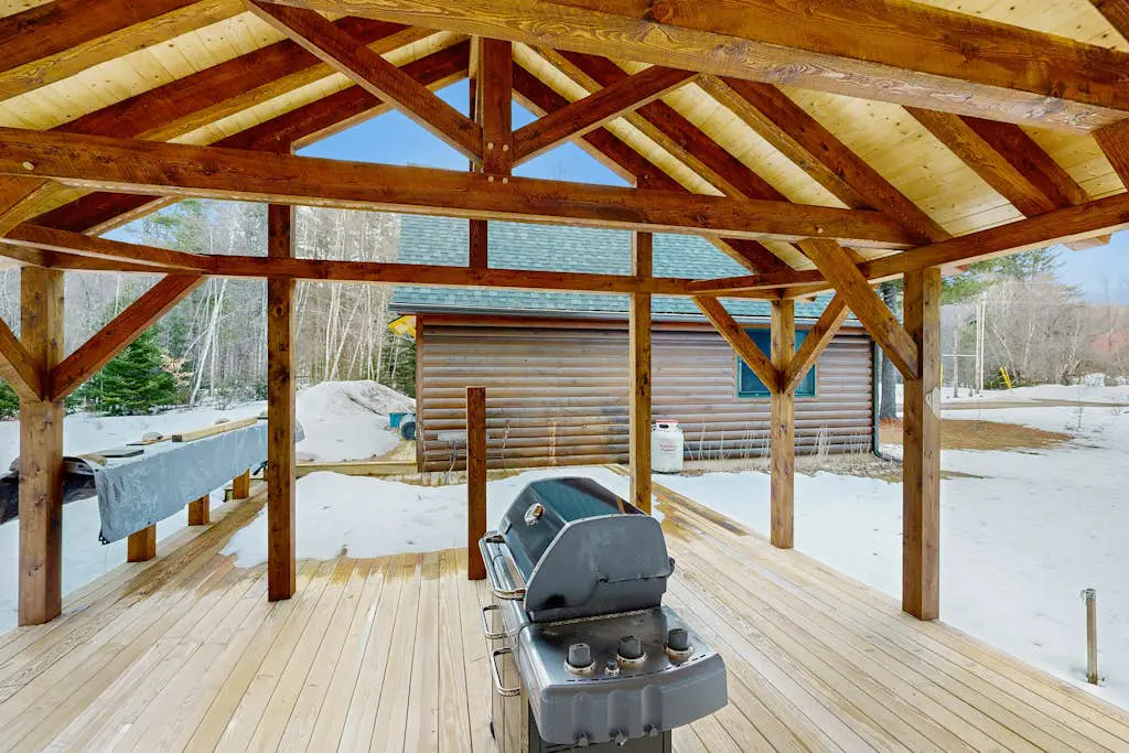 Snowy Pines Lodge