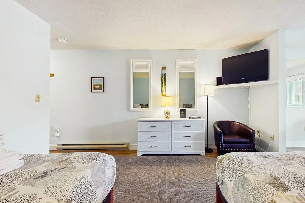 Wellington Manor 222