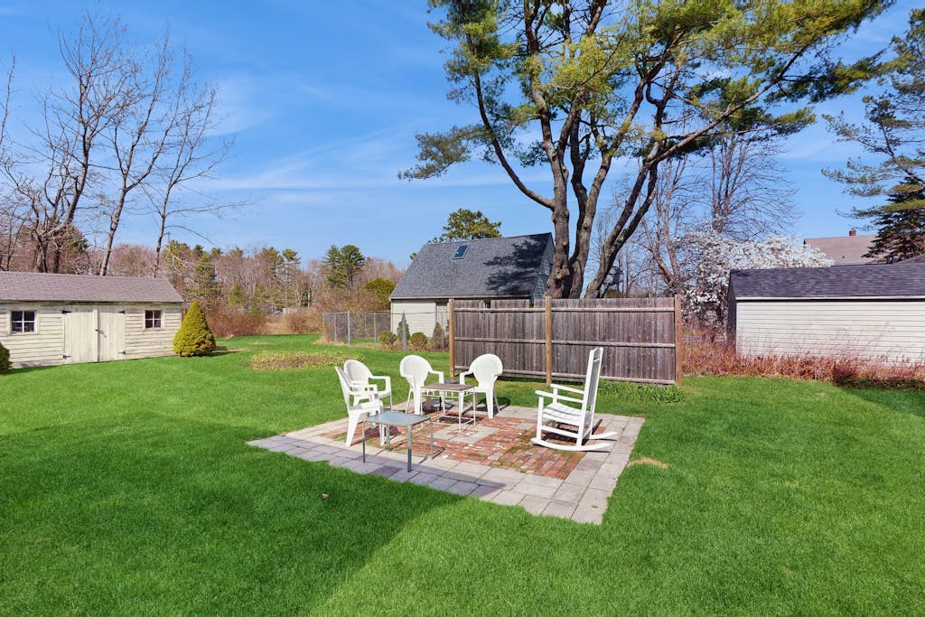 Kennebunkport Village Retreat | Walk to Shops & Dining | Near Beaches