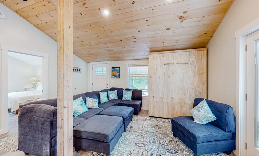 Shorelands, Unit 44-3 | Condo in Kennebunk with pool and playground access