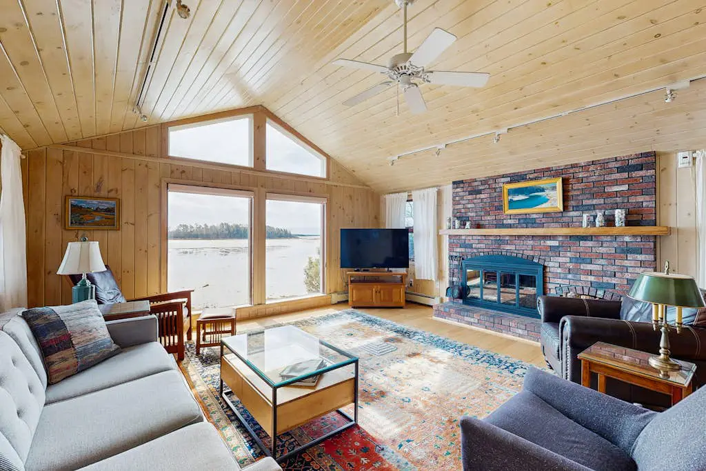 Retreat By the Sea