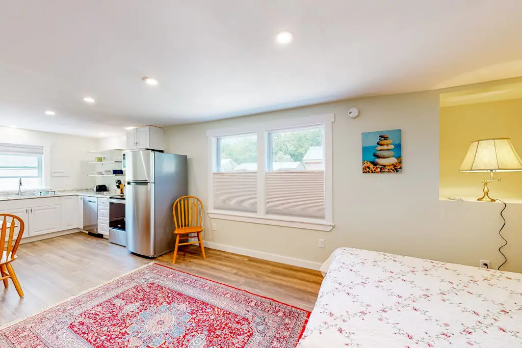 Shore breeze Inn - Tri-Plex