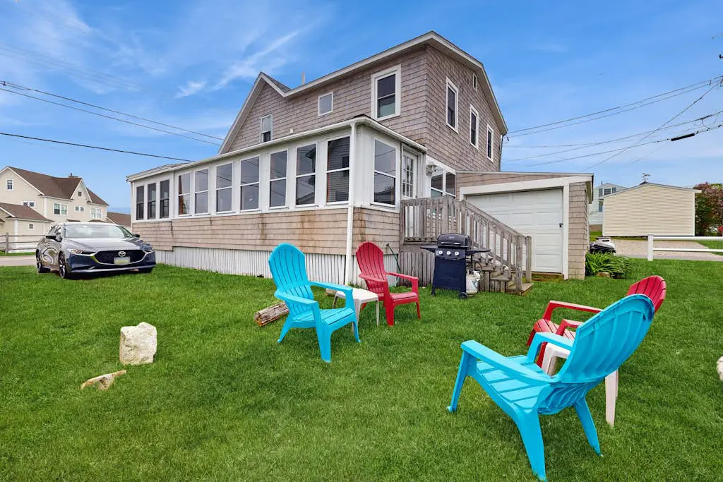 Cottage on the Cove