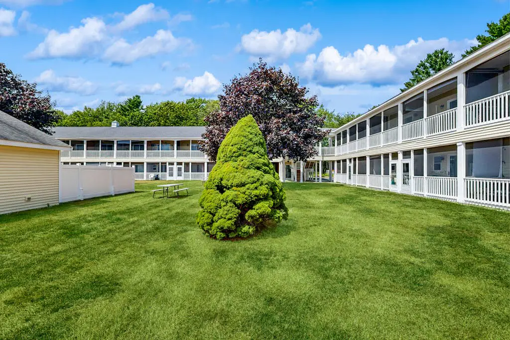 Wellington Manor 129
