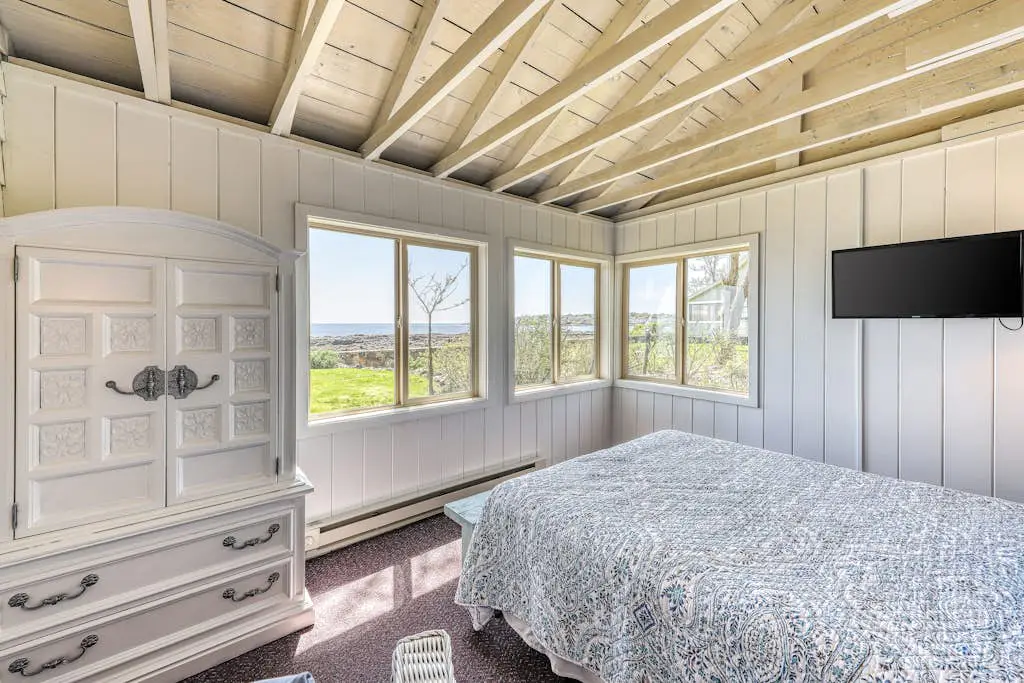 Sea Belle