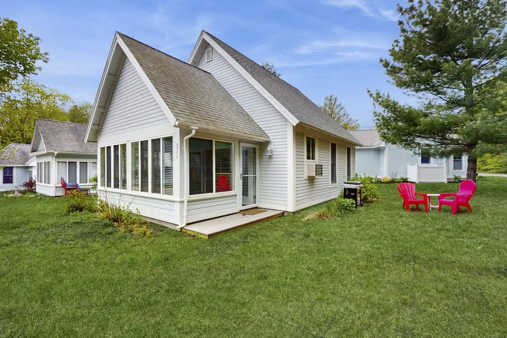 Cottages at Summer Village Beach Get-A-Way