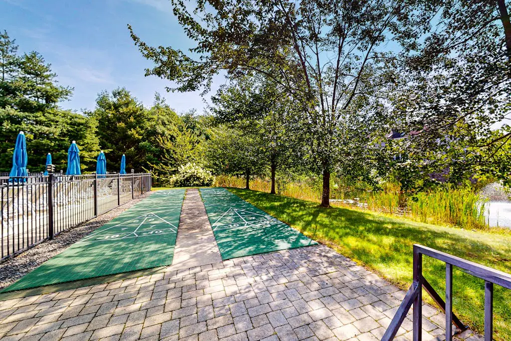 Cottages at Summer Village Beach Get-A-Way