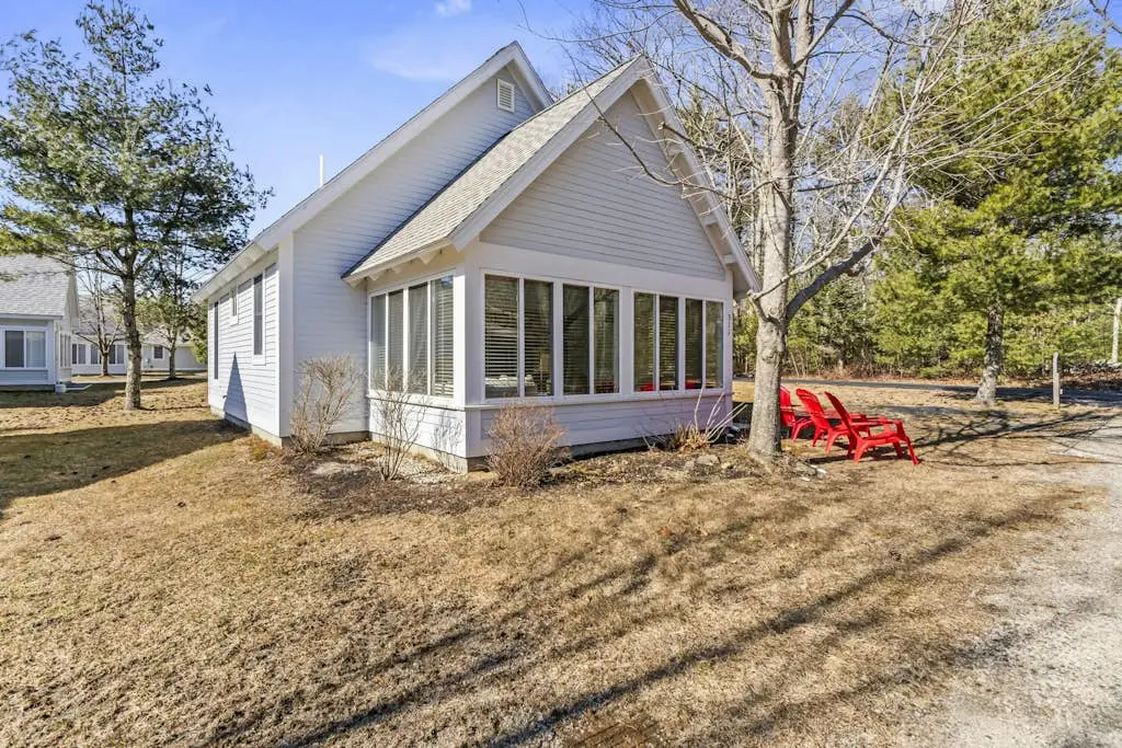 Cottages at Summer Village Beach Get-A-Way