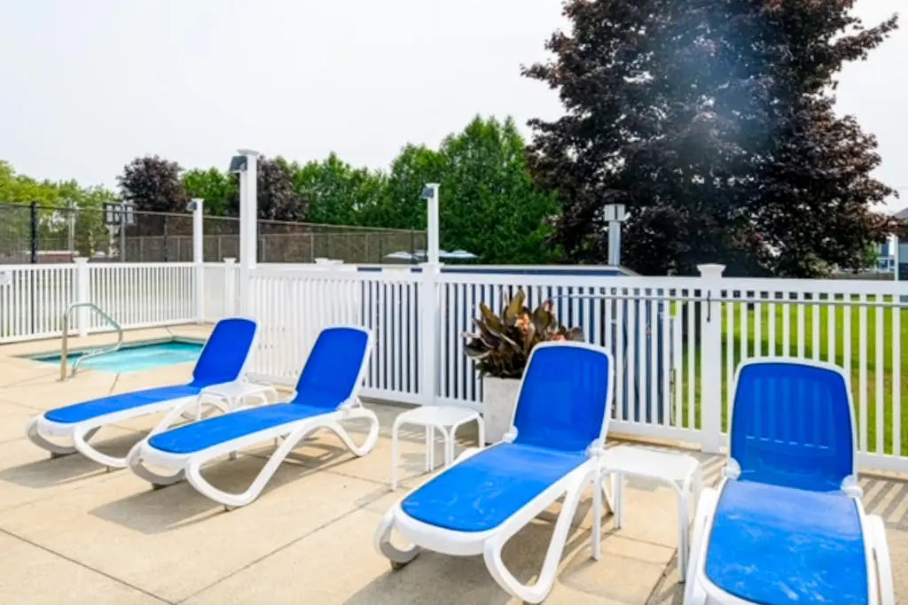Splash & Relax at Nautical Mile