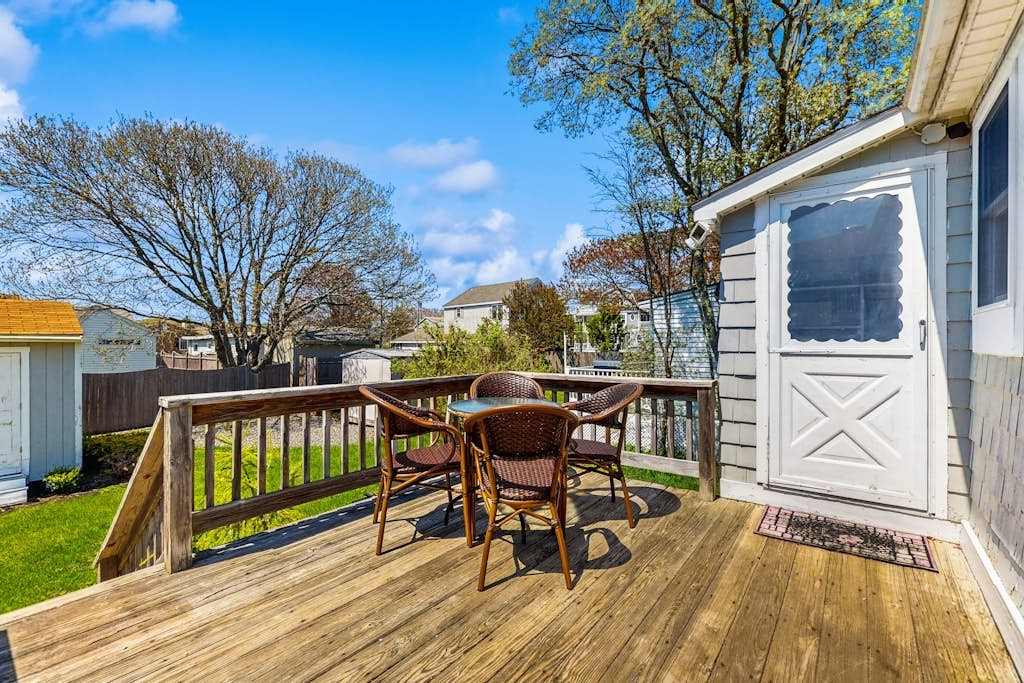 Cozy Wells Beach Cottage | Walk to Moody Beach | Firepit | Coastal Maine Retreat