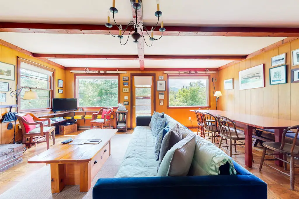 Notch Lodge