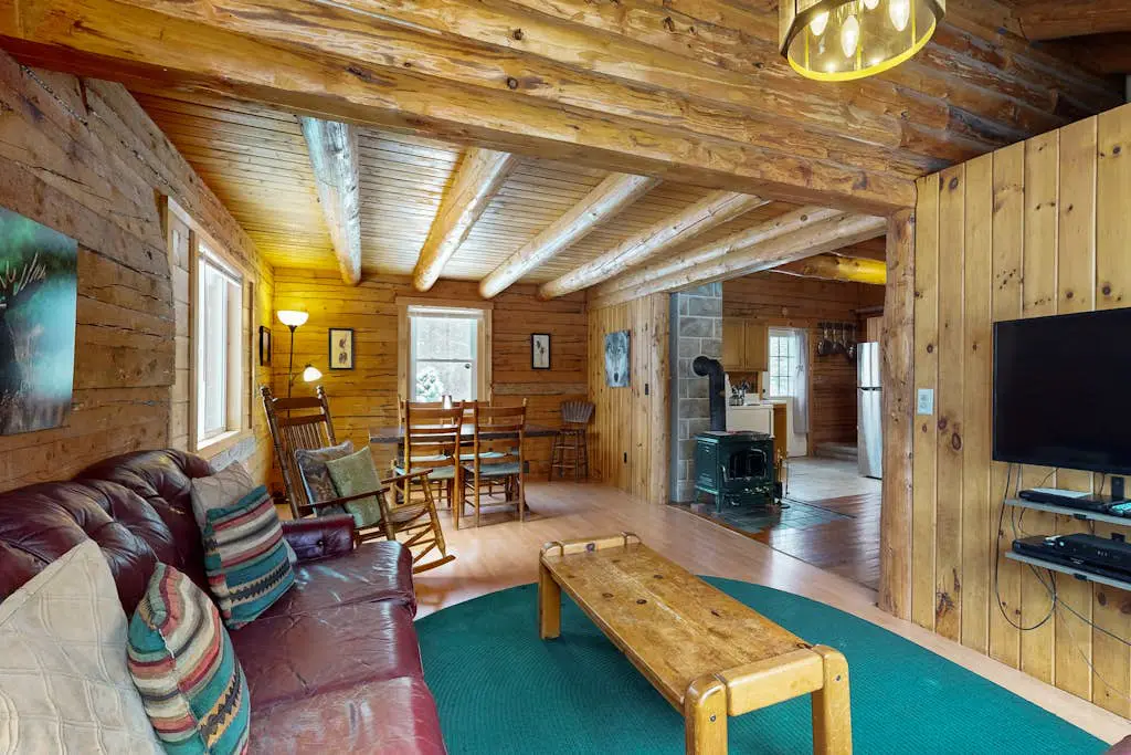 Twin View Log Home