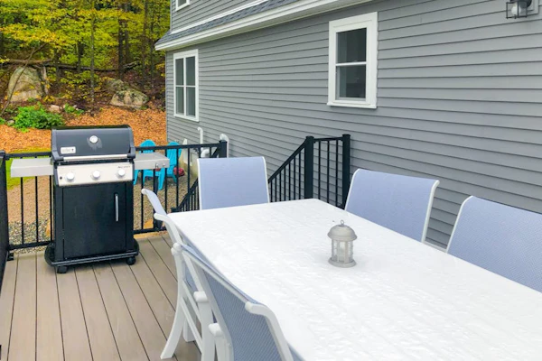 NEW OWNER - newly built mountain view home w/ deck, gas fireplace, firepit & AC