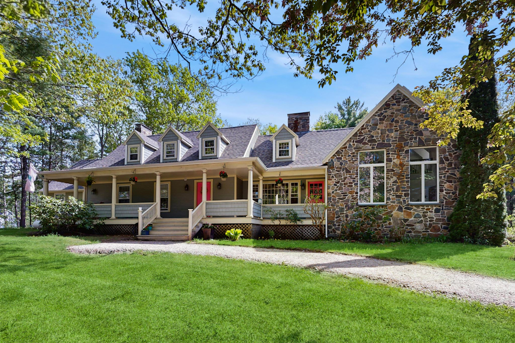 Rose Cottage at Lands End