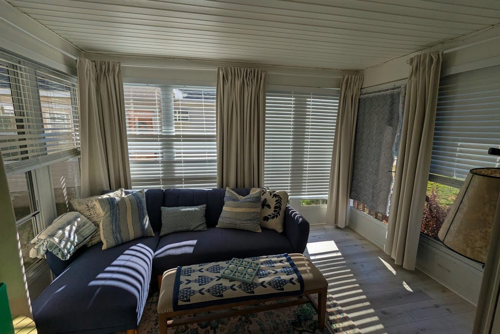 Peaceful getaway with a pool, outdoor activities, and just a mile from the ocean
