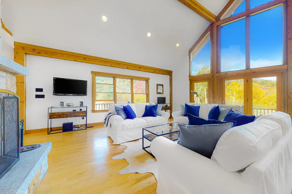 Tuckerman Tollhouse