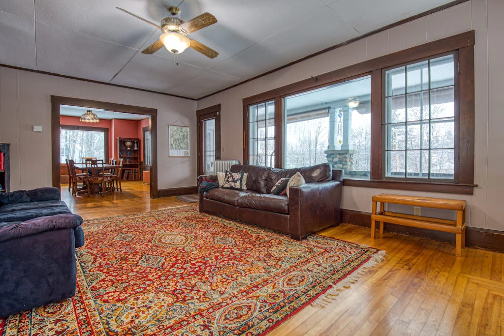 Walkable Bethlehem Family Home Near Skiing and Hiking | 4BR, Sleeps 9