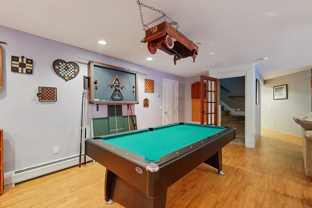 Middle Ledge Lodge