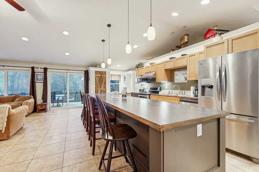 Middle Ledge Lodge