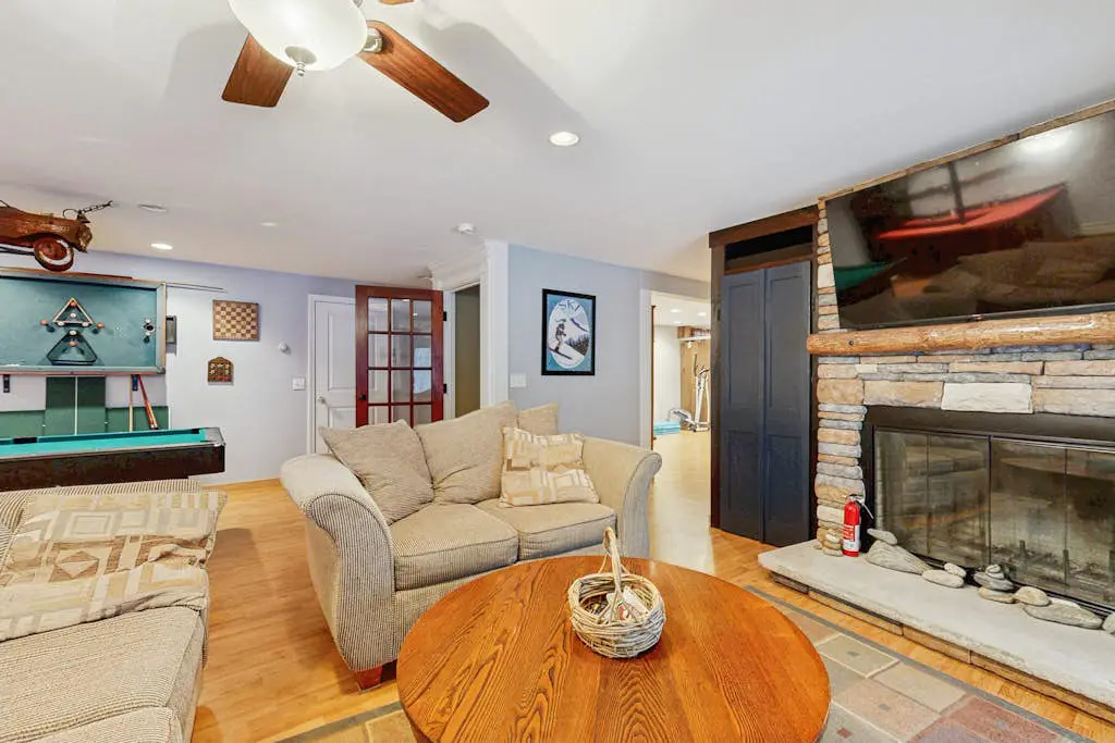 Middle Ledge Lodge