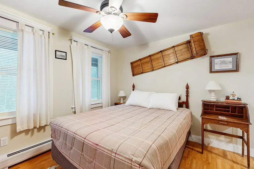 Middle Ledge Lodge