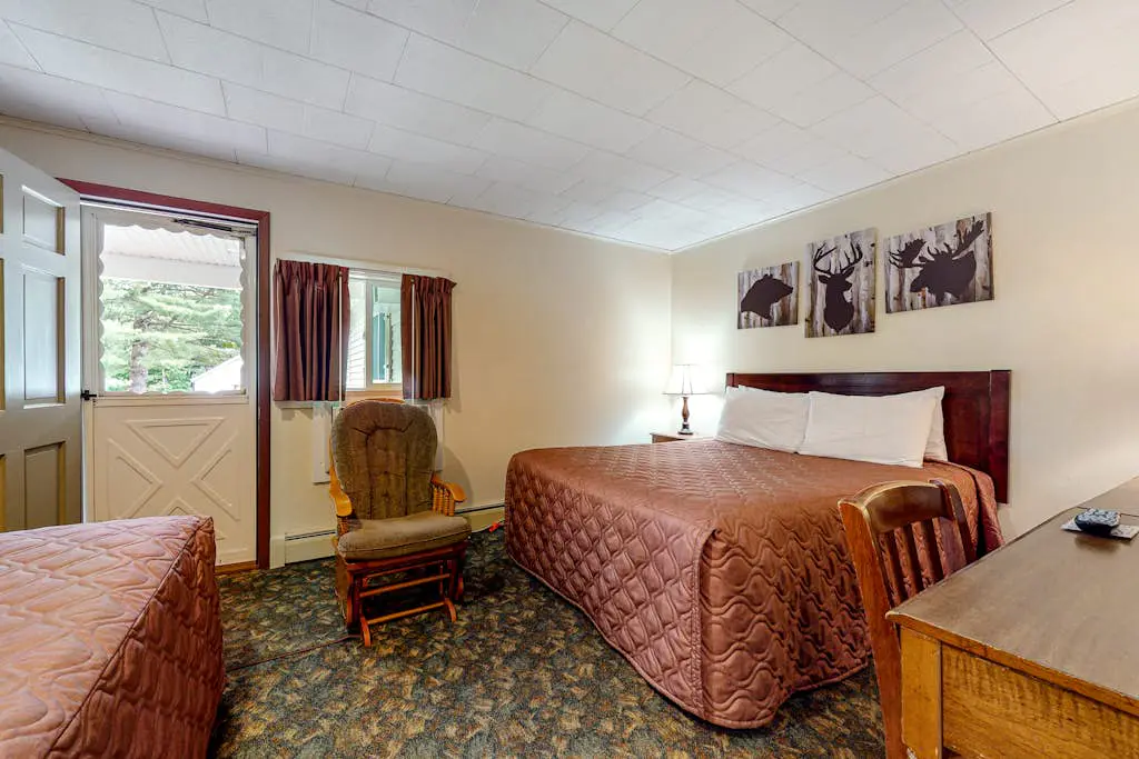 Riverbank Motel Room #4