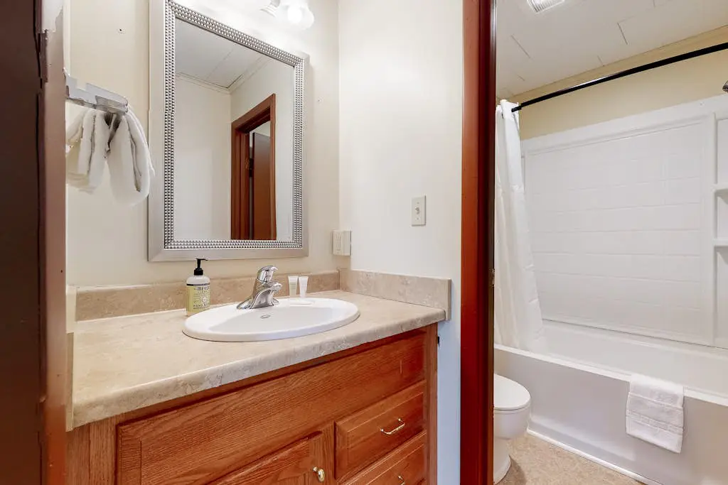 Riverbank Motel Room #8