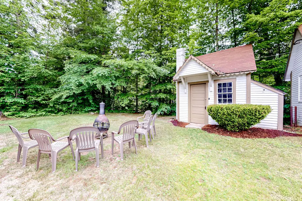 Riverbank Cabin C