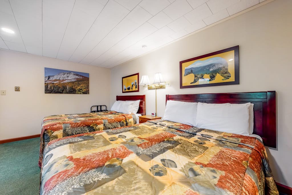 Comfortable motel rooms in a great location with shared resort amenities