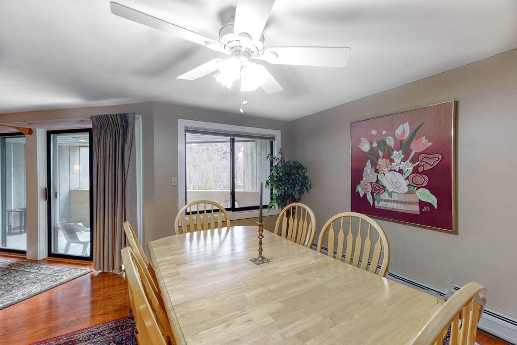 Mountain-view resort condo with access to pools, hot tubs, tennis, & game room