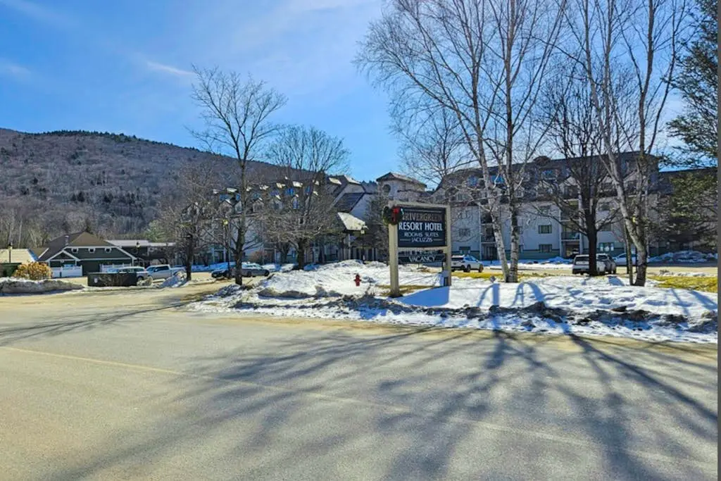 Mountainview Efficiency at Rivergreen