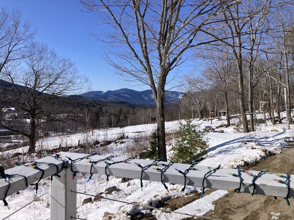 Mountain Slope Side home w/ mountain views , hiking & walk to lifts