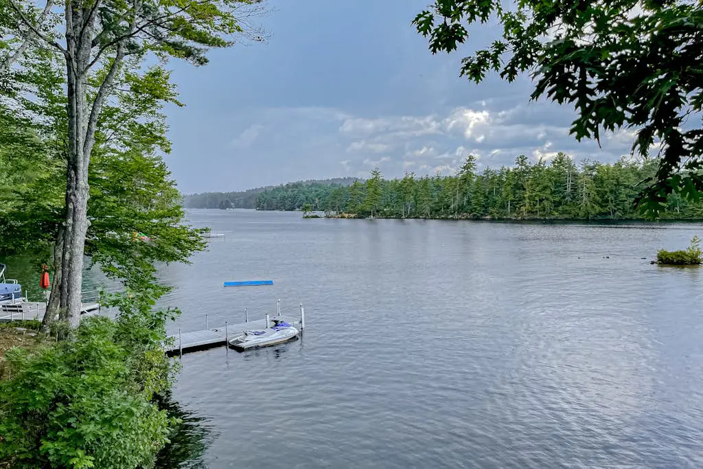 Maggie's Lakeside Cottage