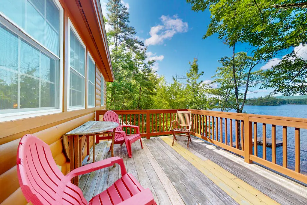 Leavitt Bay Shores